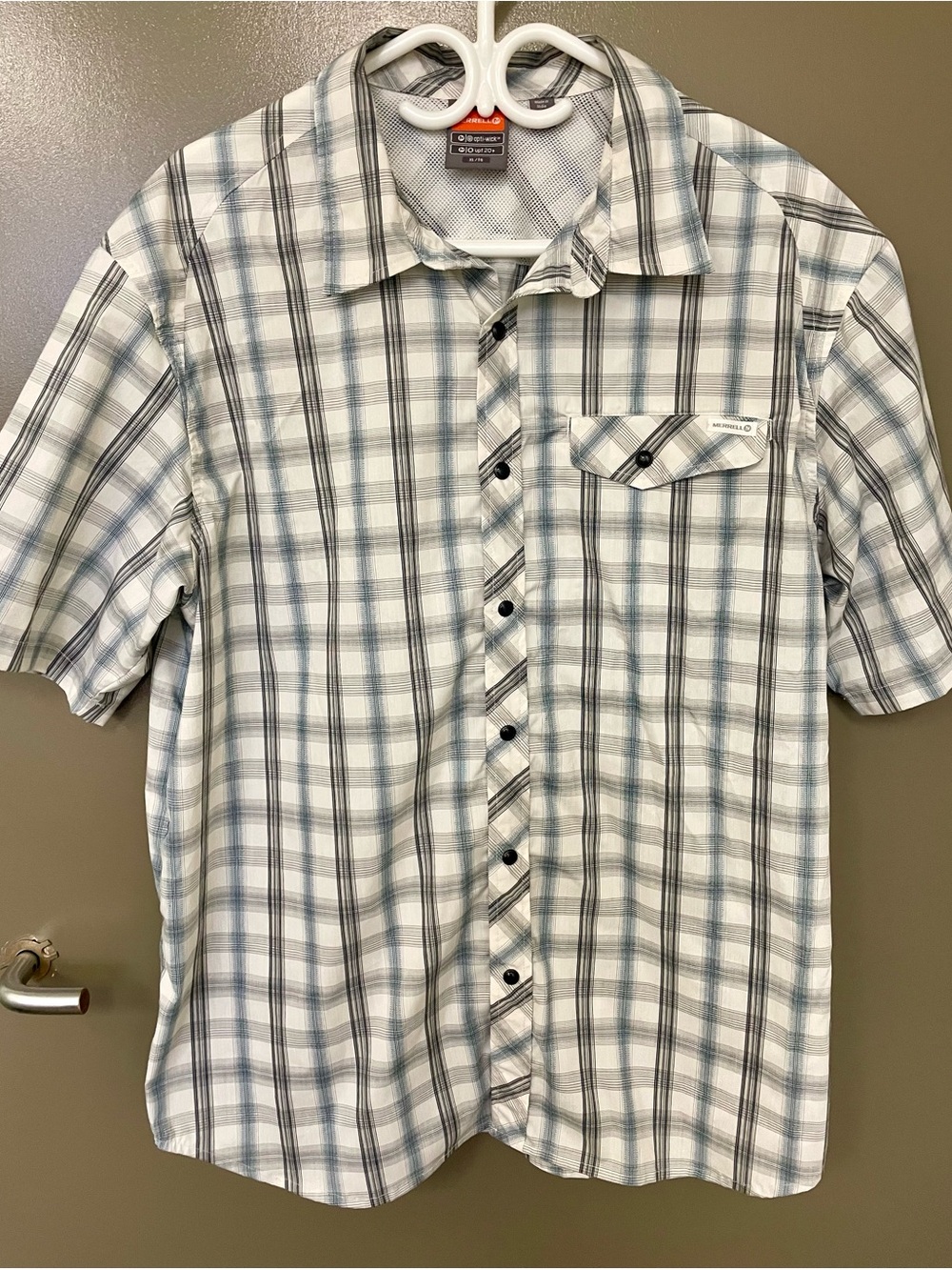 Merrell Men's Short Sleeve Plaid Button-Down Shirt - White, Gray & Light Blue XL